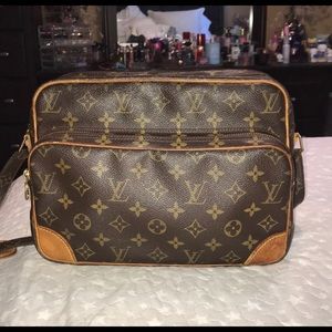 Louis Vuitton Nile vintage crossbody